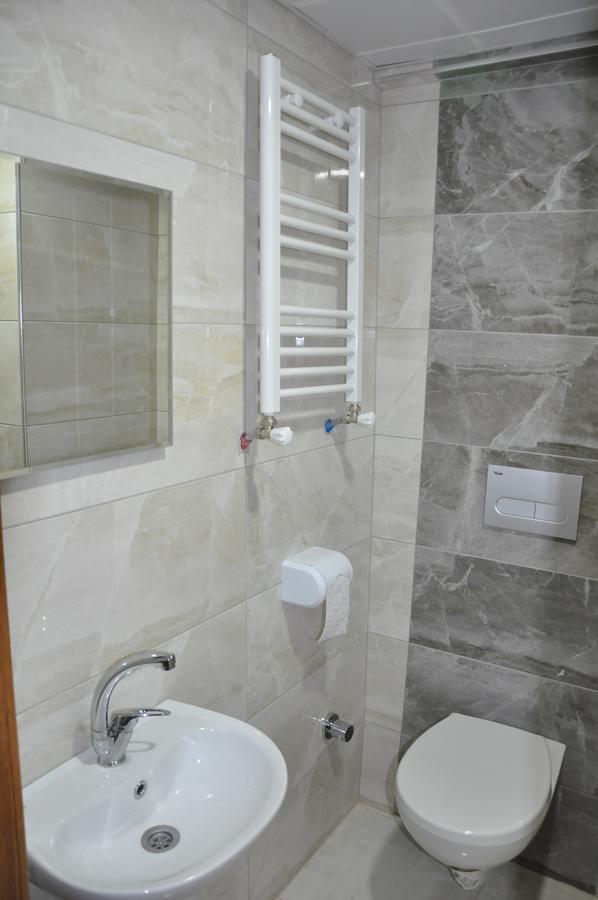 Hotel Altuğ Isparta Exterior foto